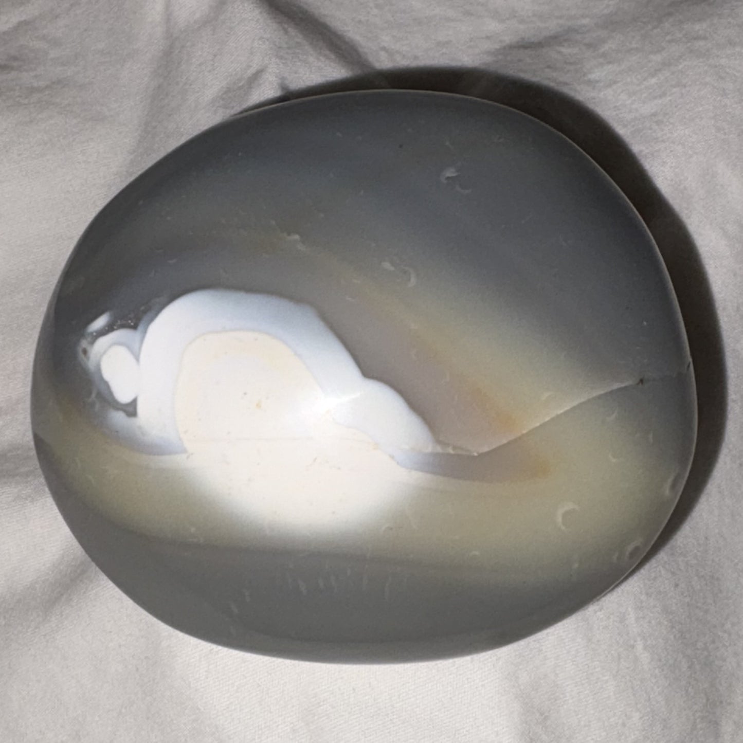 Orca Agate Palm Stones